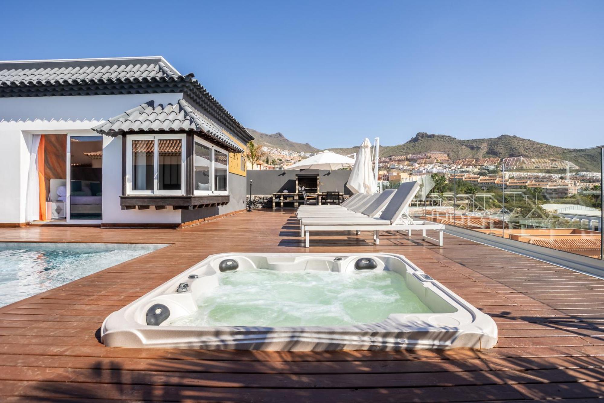 The New Villa Diana Costa Adeje  Exteriér fotografie
